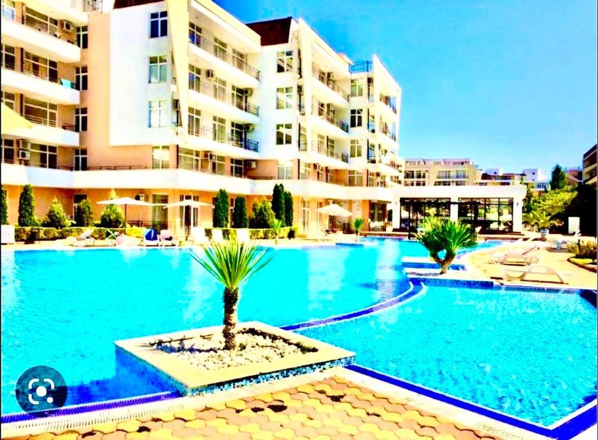 Grand Kamelia Holiday Complex Слънчев бряг Екстериор снимка
